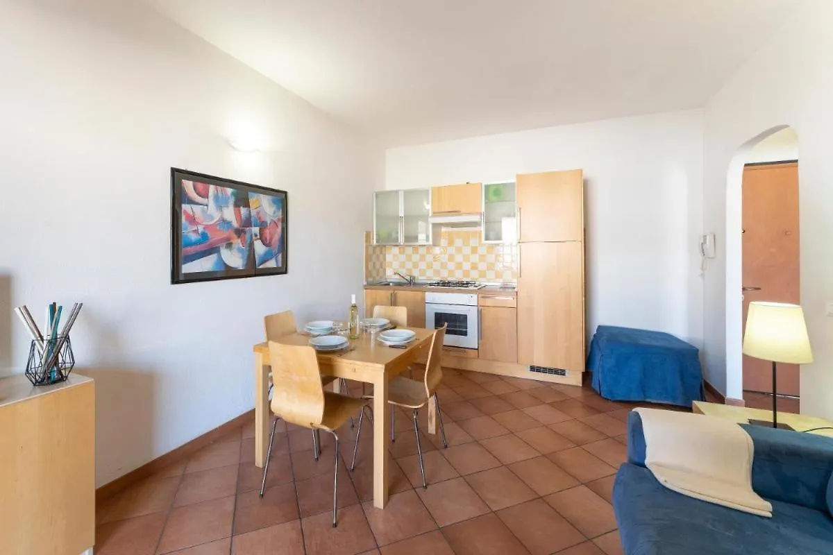 Relaxing Cristal Bedroom Apartment Sleeps 5 Santa Teresa Gallura 0*,  Italy