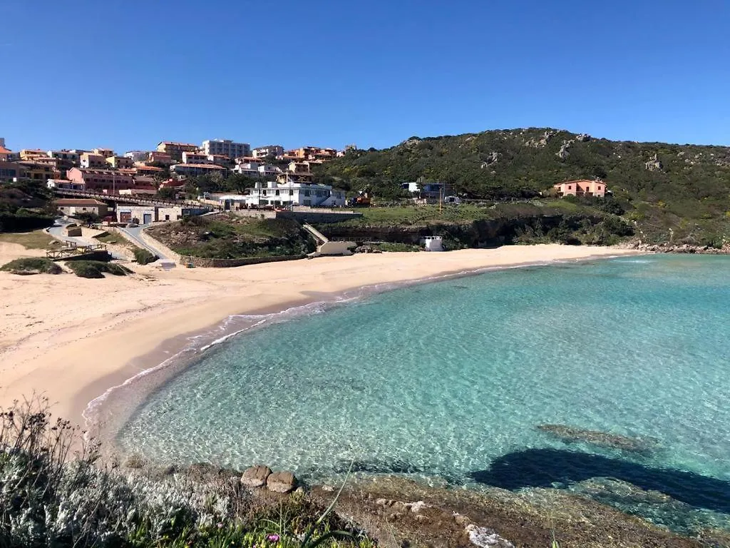 Relaxing Cristal Bedroom Apartment Sleeps 5 Santa Teresa Gallura